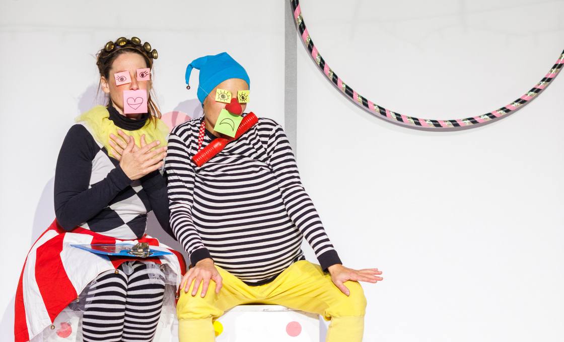 GLAVA DOL - NOGE GOR! 358